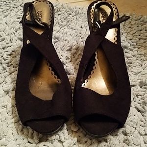 Cato Black seude 8.5 size peek toe 5 inch heels